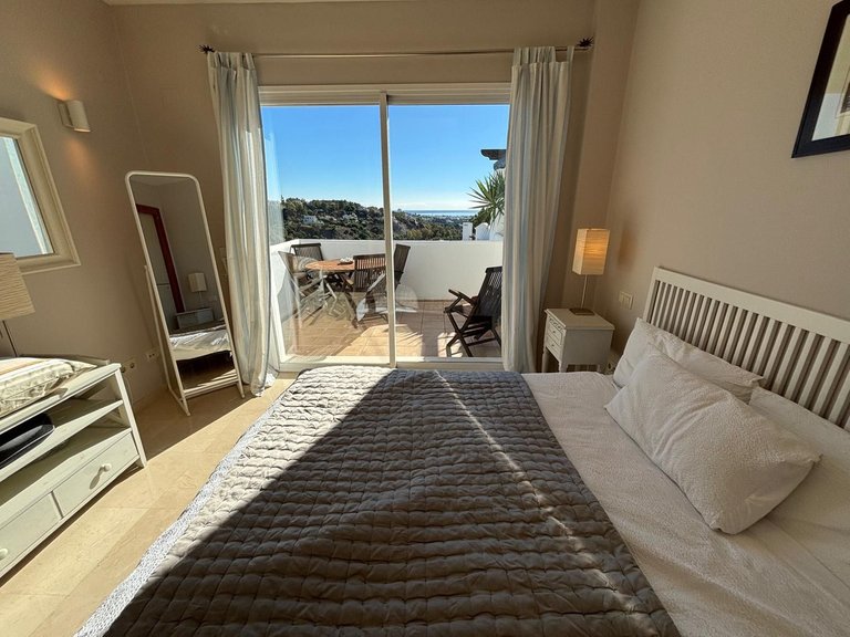 Apartment for Sale in La Quinta, Malaga 30