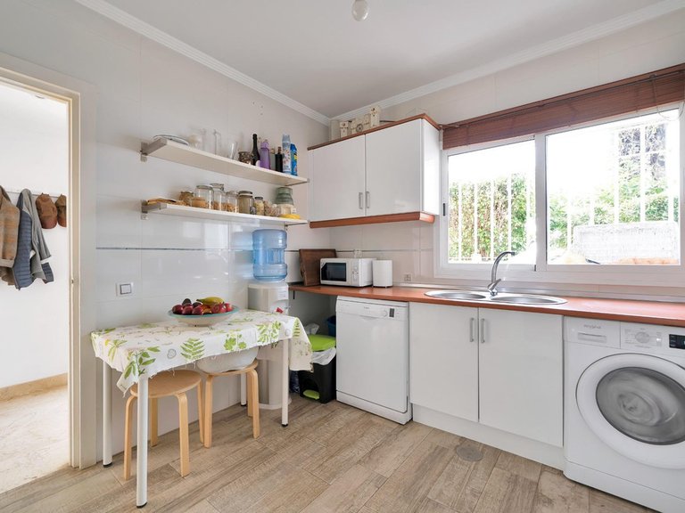 Villa for Sale in Nagüeles, Malaga 22