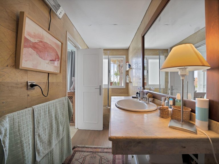 Villa for Sale in Nagüeles, Malaga 27