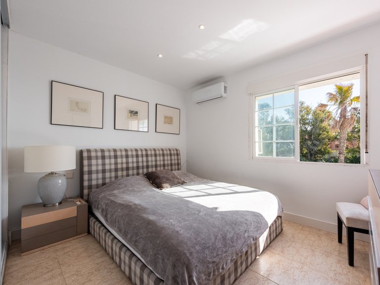 Apartment for Sale in San Pedro De Alcántara, Malaga 11