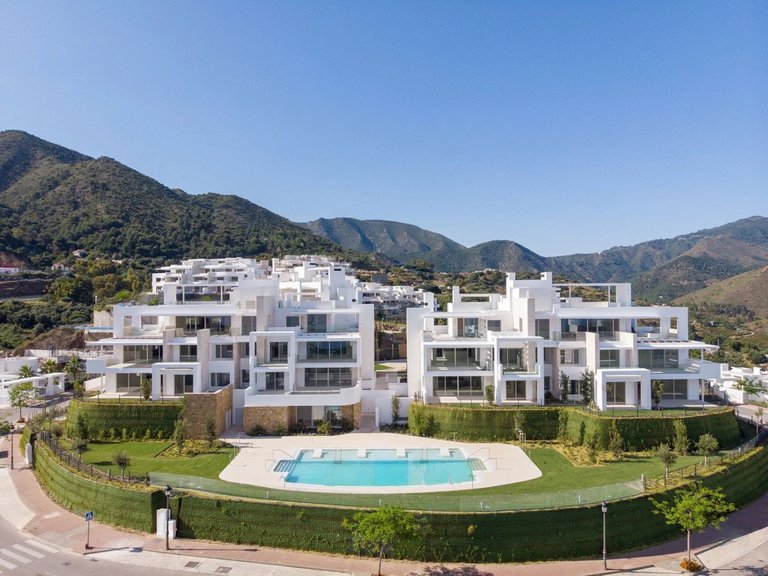 Apartment for Sale in Ojén, Malaga 4