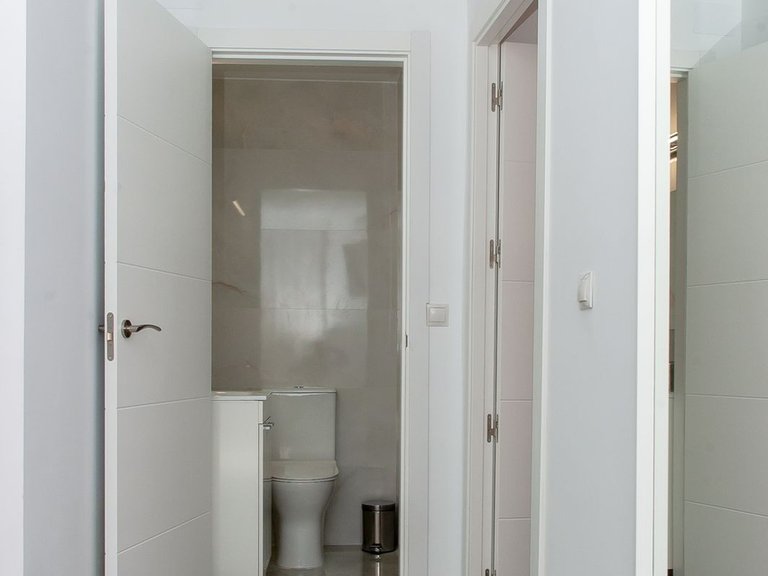 Apartment for Sale in Fuengirola, Malaga 11