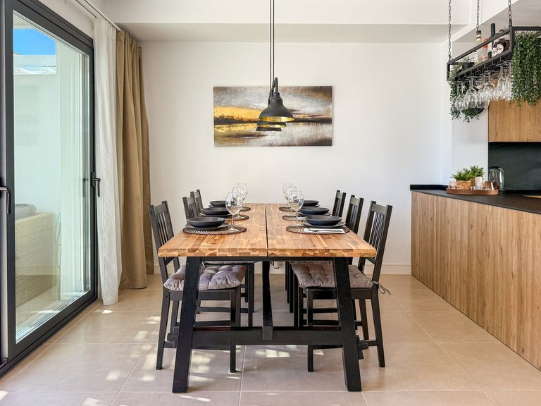 Villa for Sale in El Paraiso, Malaga 9