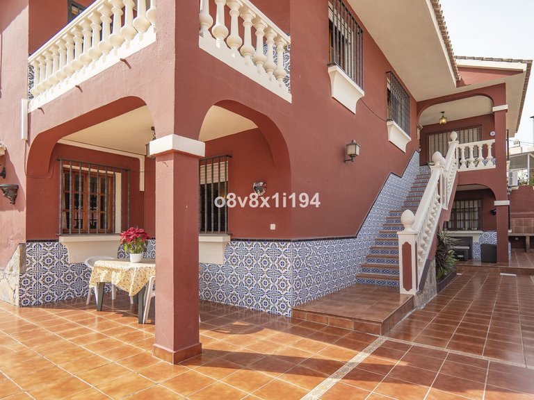 Villa for Sale in Ciudad Jardín, Malaga 2