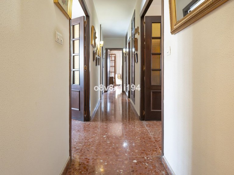 Villa for Sale in Ciudad Jardín, Malaga 32