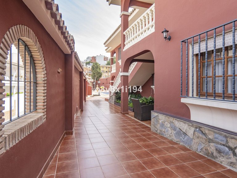 Villa for Sale in Ciudad Jardín, Malaga 49