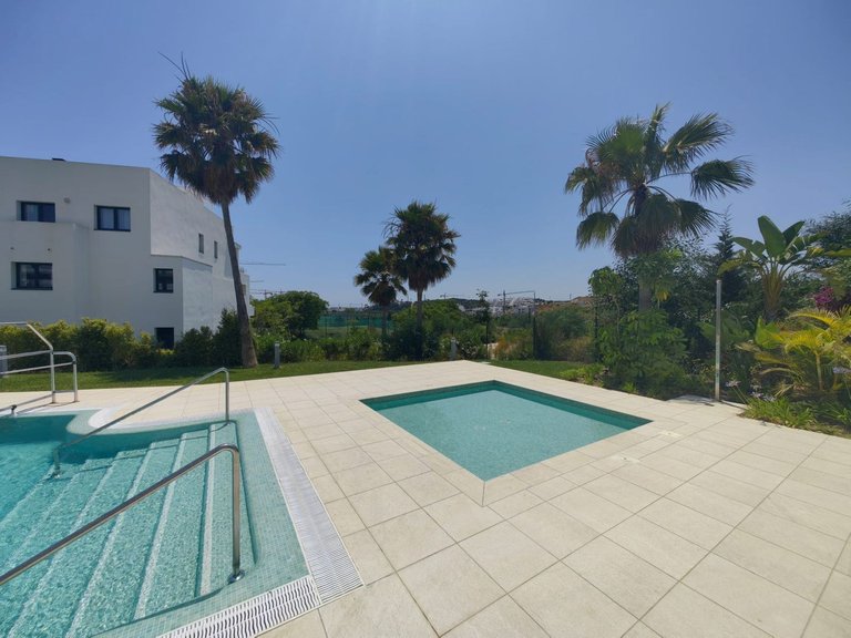 Apartment for Sale in Estepona, Malaga 28