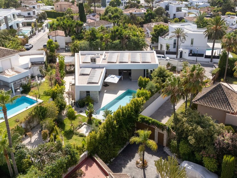 Villa for Sale in Marbesa, Malaga 2
