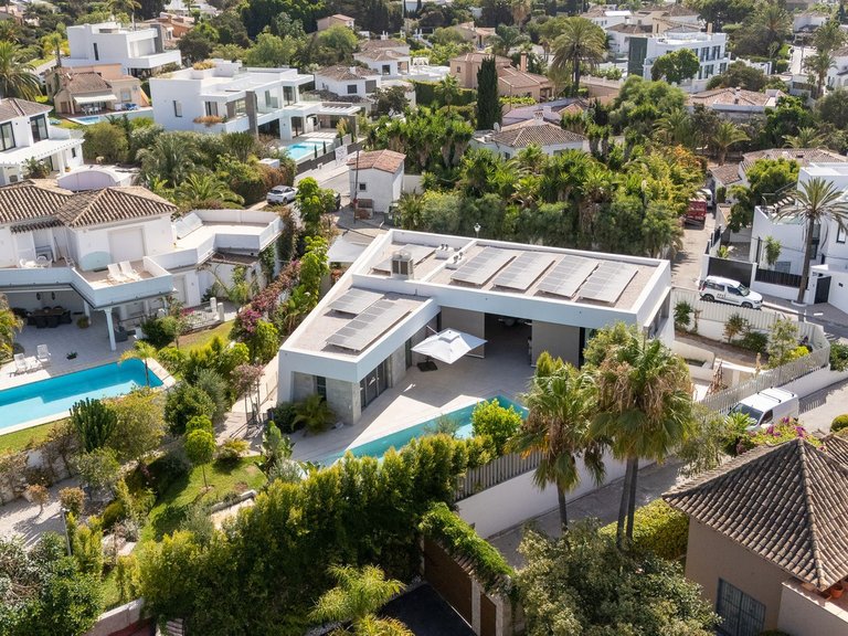 Villa for Sale in Marbesa, Malaga 51