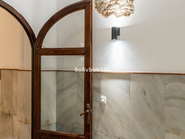 Apartment for Sale in Málaga, Malaga 13