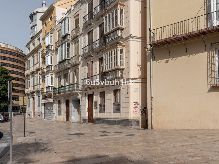 Apartment for Sale in Málaga, Malaga 27