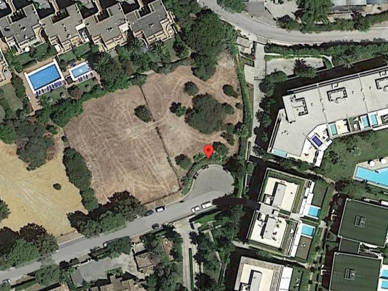 Plot for Sale in Sotogrande, Cadiz 2