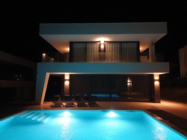 Villa for Sale in La Duquesa, Malaga 9