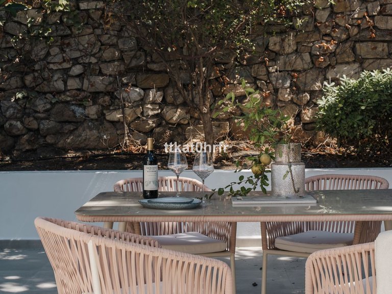 Villa for Sale in Nueva Andalucía, Malaga 19