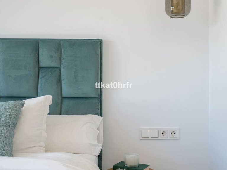 Villa for Sale in Nueva Andalucía, Malaga 22