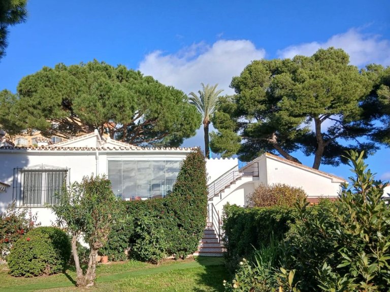 Villa for Sale in La Cala De Mijas, Malaga 1