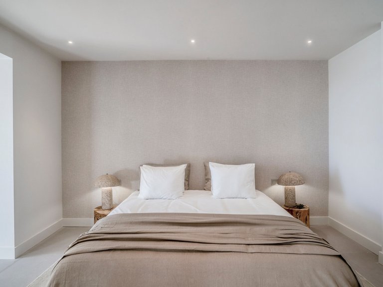 Apartment for Sale in Nueva Andalucía, Malaga 23