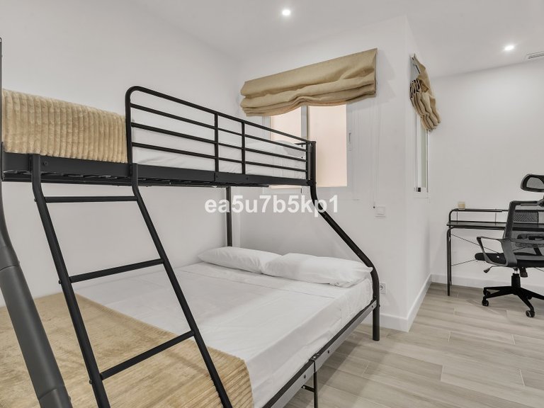 Apartment for Sale in Nueva Andalucía, Malaga 12