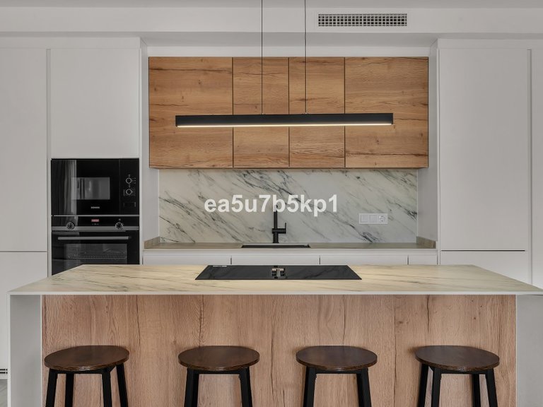Apartment for Sale in Nueva Andalucía, Malaga 14