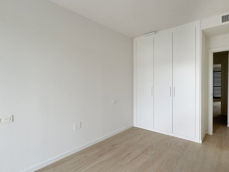 Apartment for Sale in Nueva Andalucía, Malaga 13