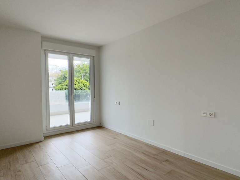 Apartment for Sale in Nueva Andalucía, Malaga 14