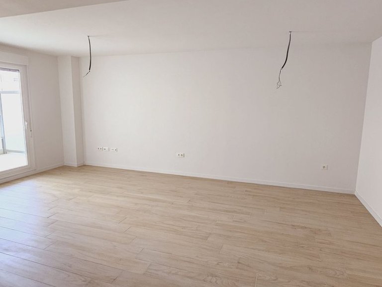 Apartment for Sale in Nueva Andalucía, Malaga 20