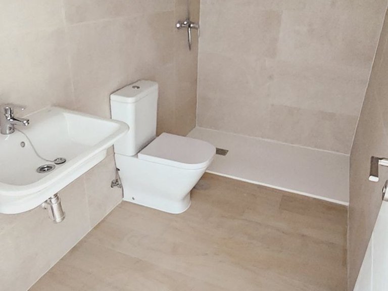 Apartment for Sale in Nueva Andalucía, Malaga 26