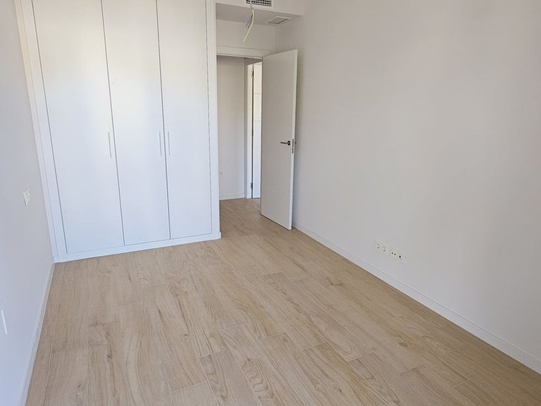 Apartment for Sale in Nueva Andalucía, Malaga 28