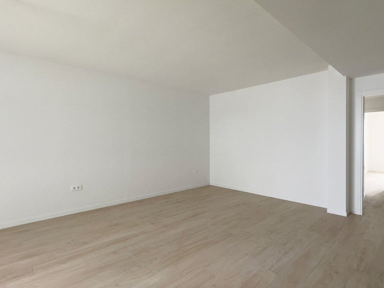Apartment for Sale in Nueva Andalucía, Malaga 9