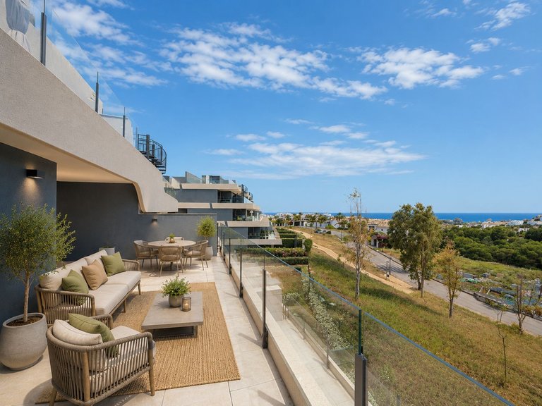 Apartment for Sale in Estepona, Malaga 5