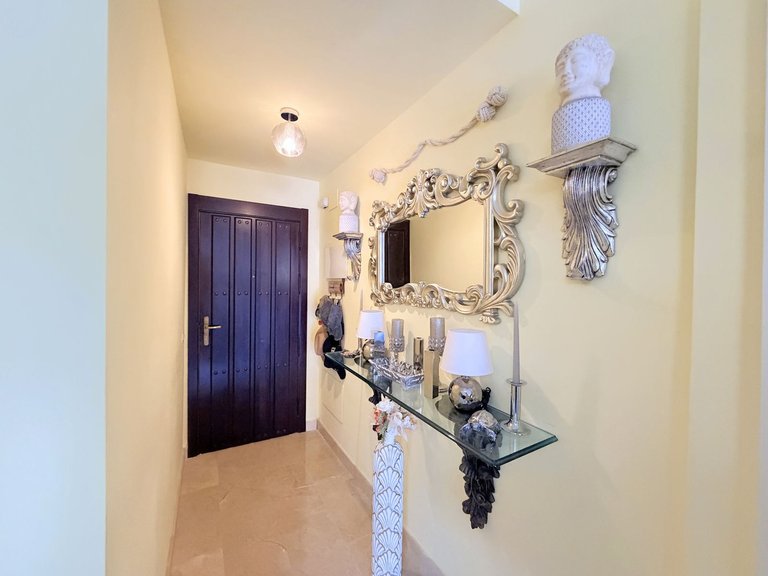 Apartment for Sale in Estepona, Malaga 8
