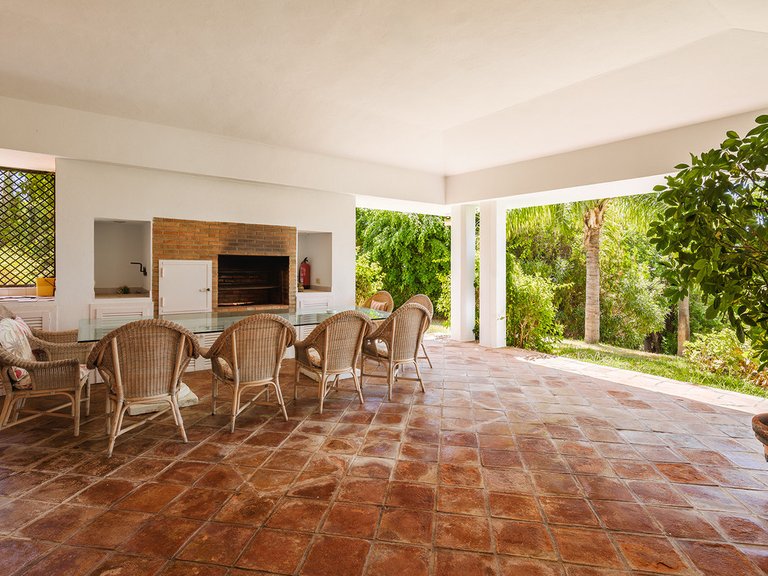 Villa for Sale in The Golden Mile, Malaga 31