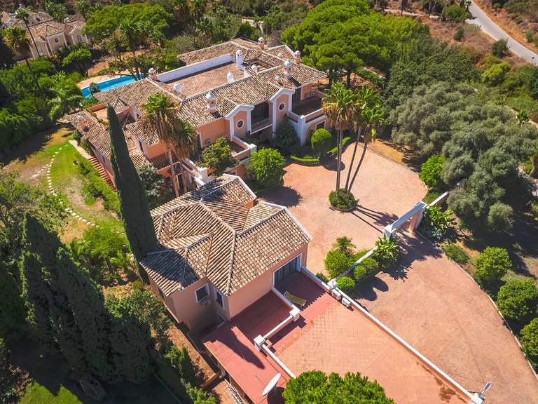 Villa for Sale in The Golden Mile, Malaga 49