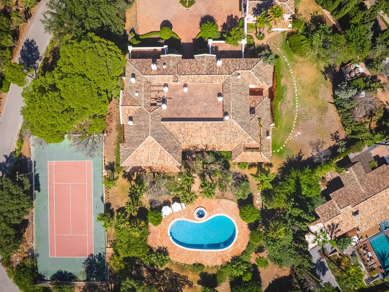 Villa for Sale in The Golden Mile, Malaga 54