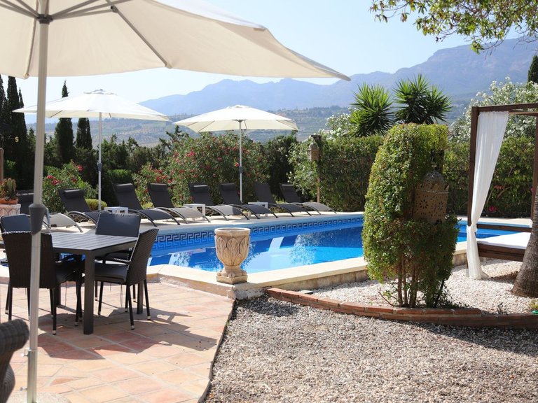 Villa for Sale in Alhaurín El Grande, Malaga 2