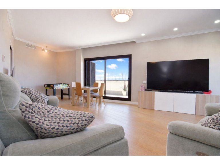 Apartment for Sale in Teatinos, Malaga 10