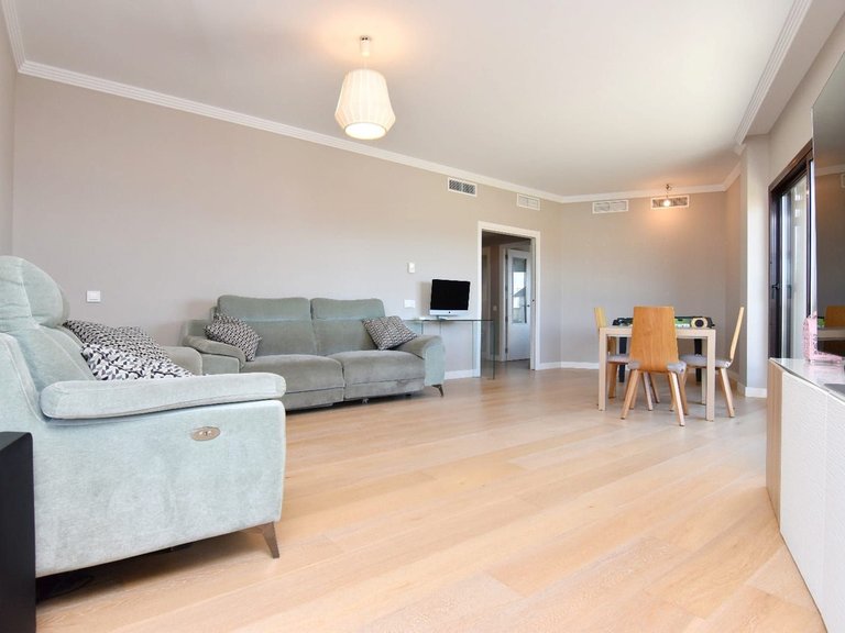 Apartment for Sale in Teatinos, Malaga 13