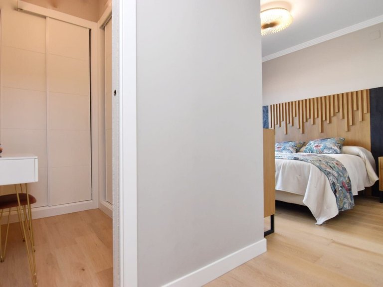 Apartment for Sale in Teatinos, Malaga 17