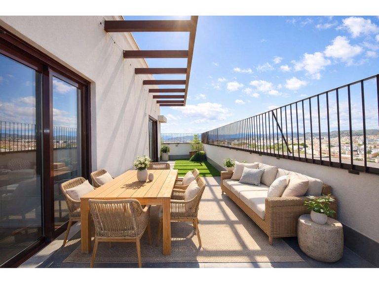 Apartment for Sale in Teatinos, Malaga 3