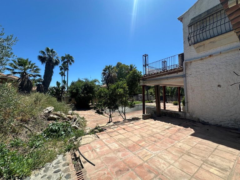 Villa for Sale in Nueva Andalucía, Malaga 14