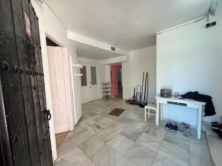 Villa for Sale in Nueva Andalucía, Malaga 7