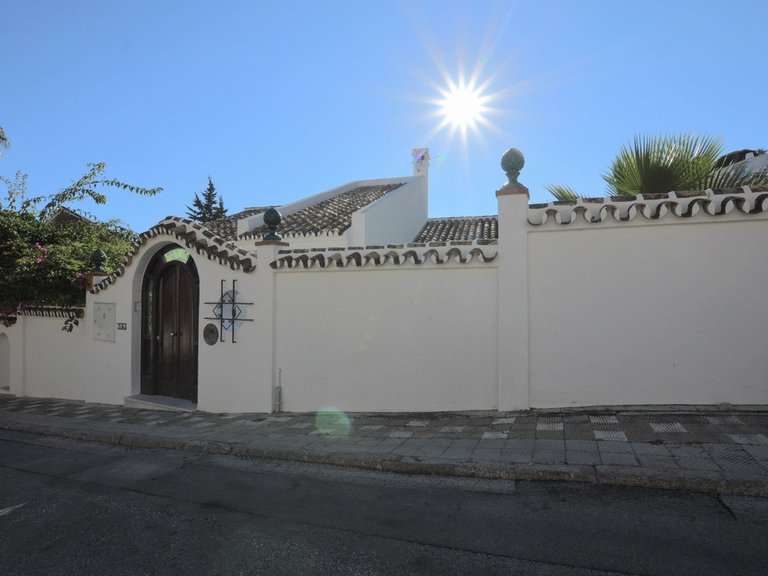 Villa for Sale in Benalmadena Pueblo, Malaga 33