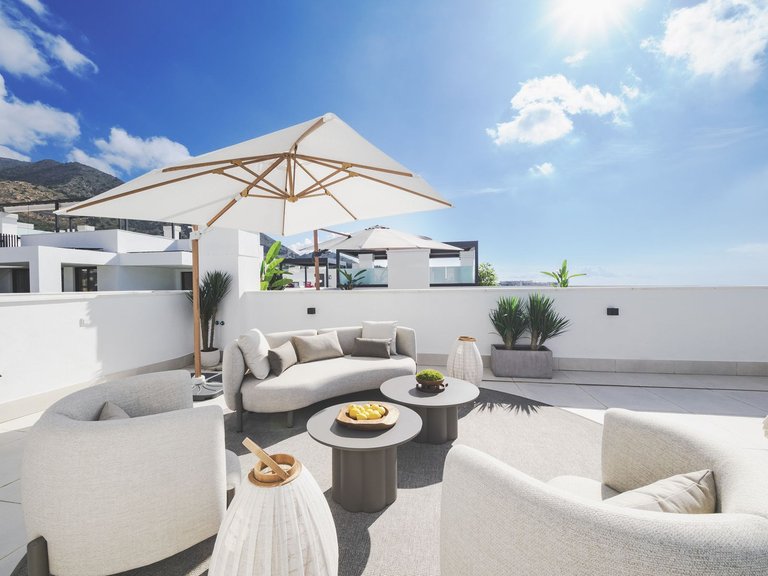 Apartment for Sale in Higueron, Malaga 40