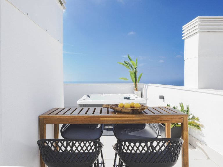 Apartment for Sale in Higueron, Malaga 52