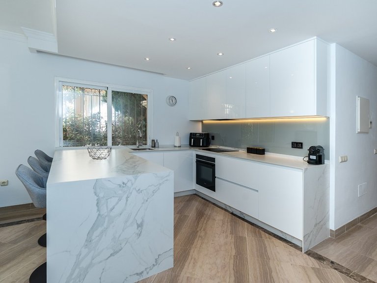 Apartment for Sale in Elviria, Malaga 27