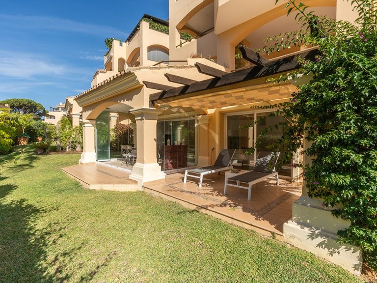 Apartment for Sale in Elviria, Malaga 4