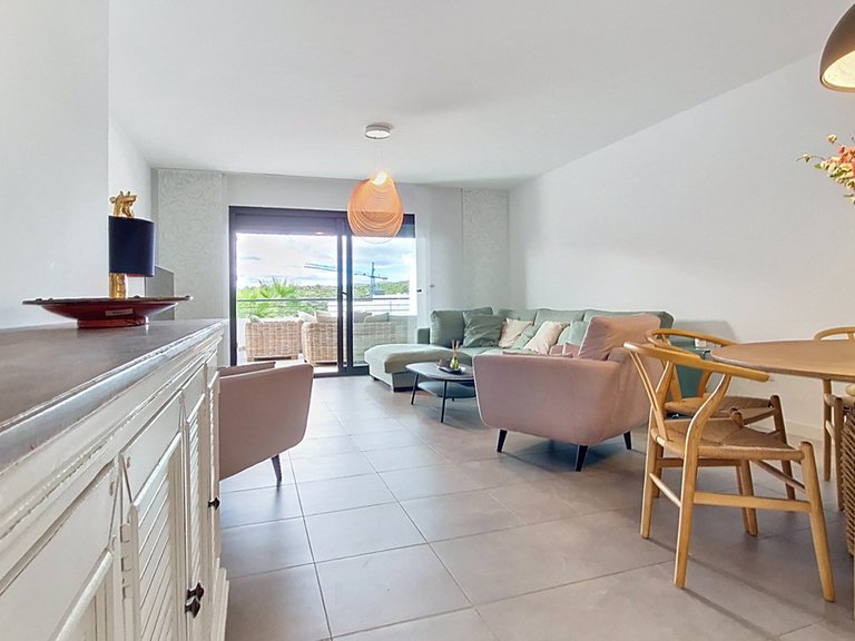 Apartment for Sale in Casares, Malaga 7