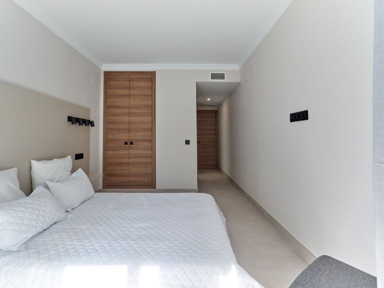 Apartment for Sale in San Pedro De Alcántara, Malaga 11