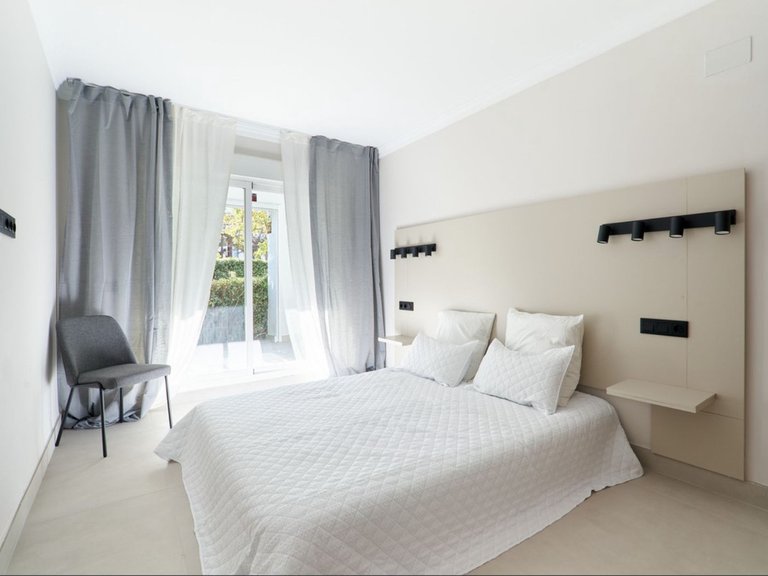Apartment for Sale in San Pedro De Alcántara, Malaga 12