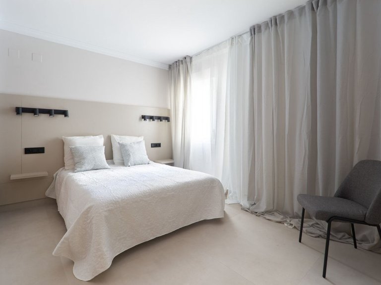 Apartment for Sale in San Pedro De Alcántara, Malaga 14